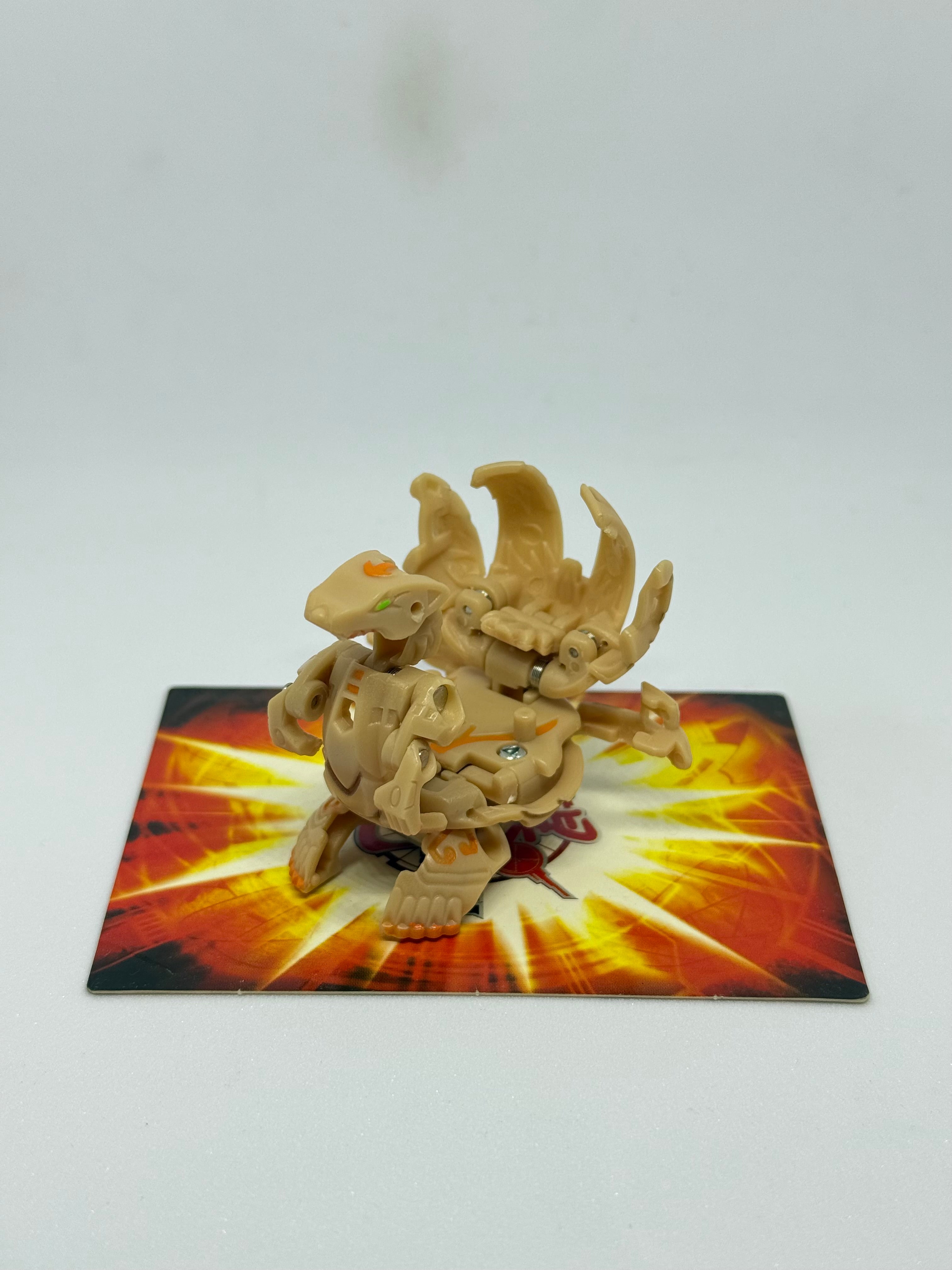 Bakugan Subterra Lumagrowl