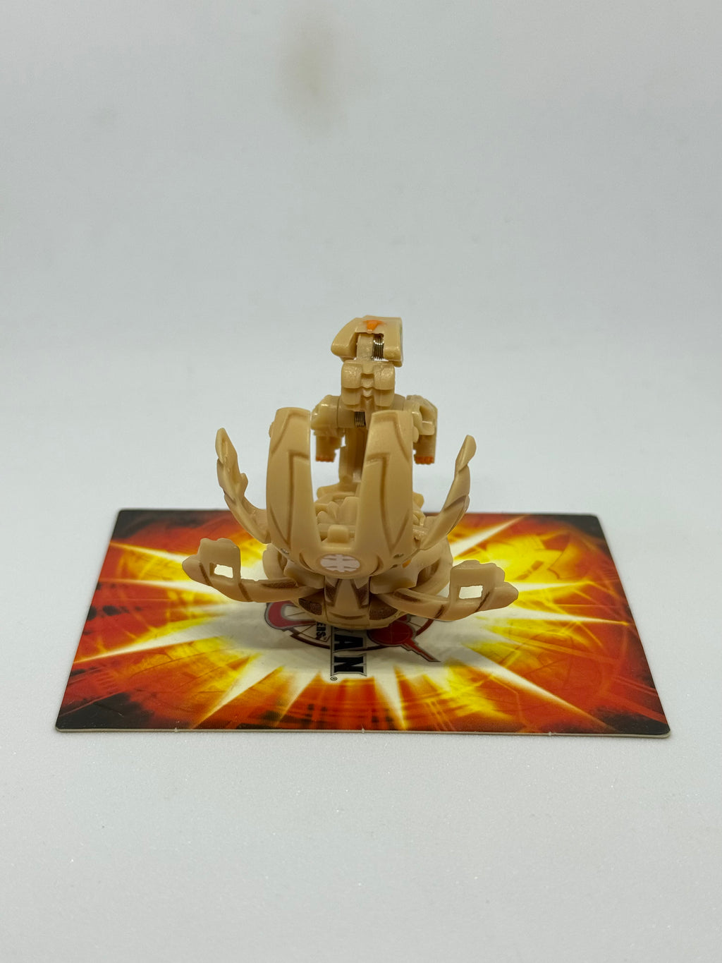 Bakugan Subterra Lumagrowl