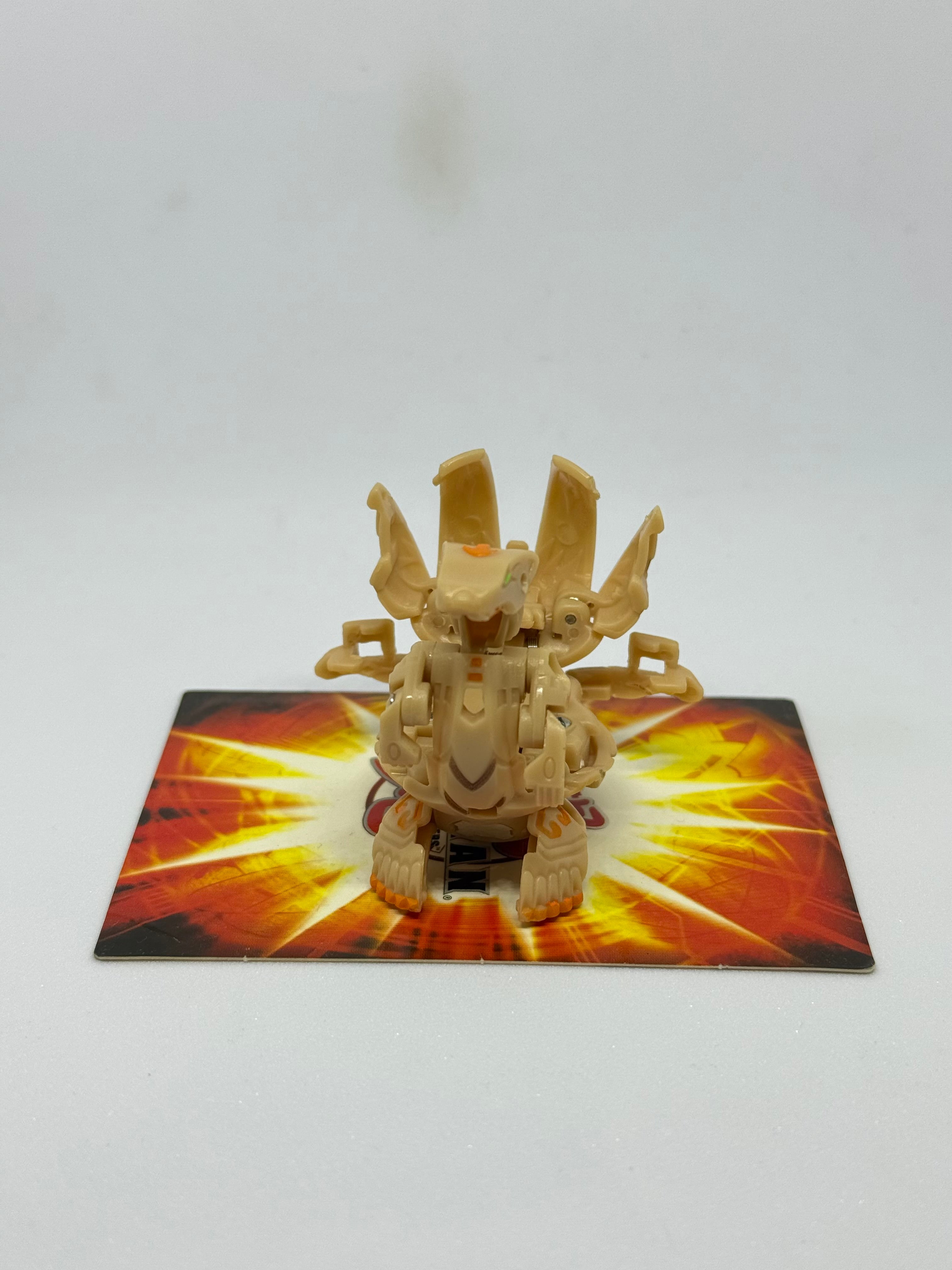 Bakugan Subterra Lumagrowl