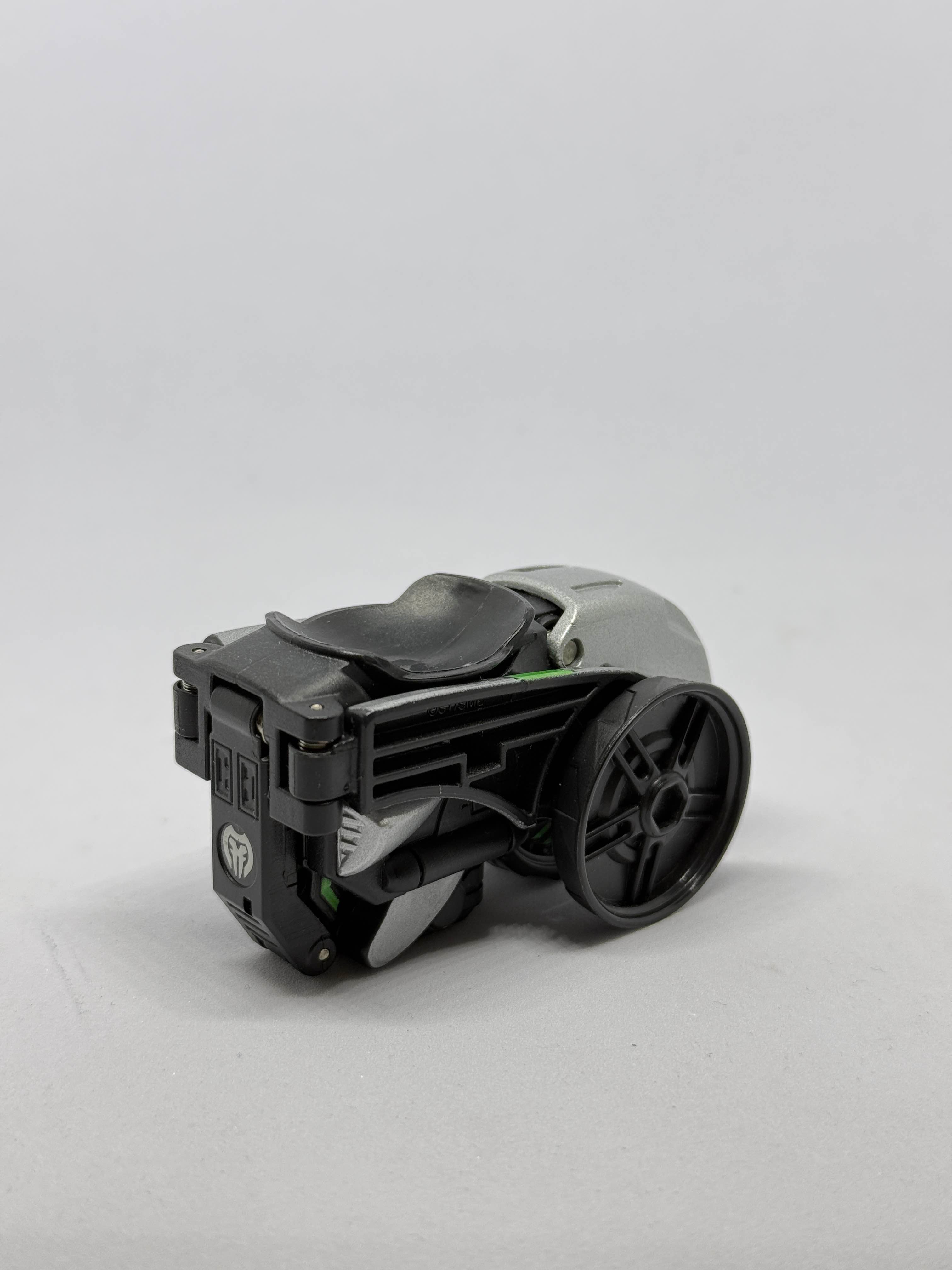 Bakugan Darkus Zoompha