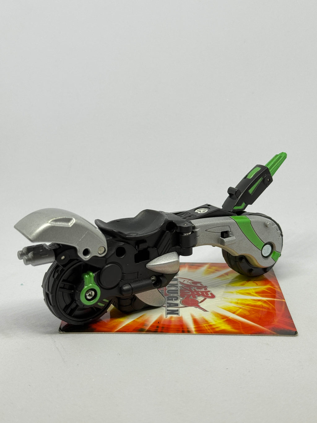 Bakugan Darkus Zoompha