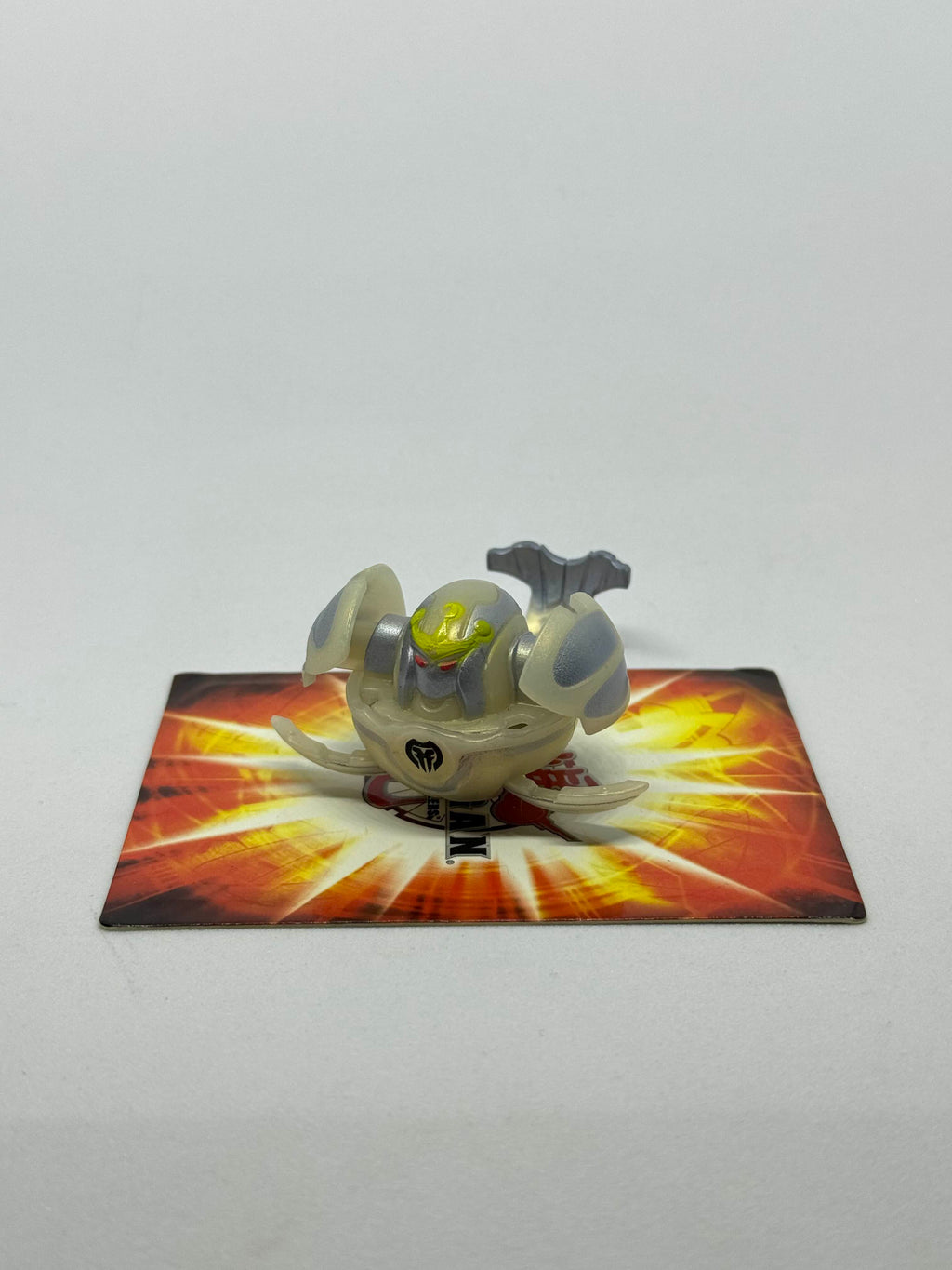 Bakugan BakuFrost Darkus Sirenoid