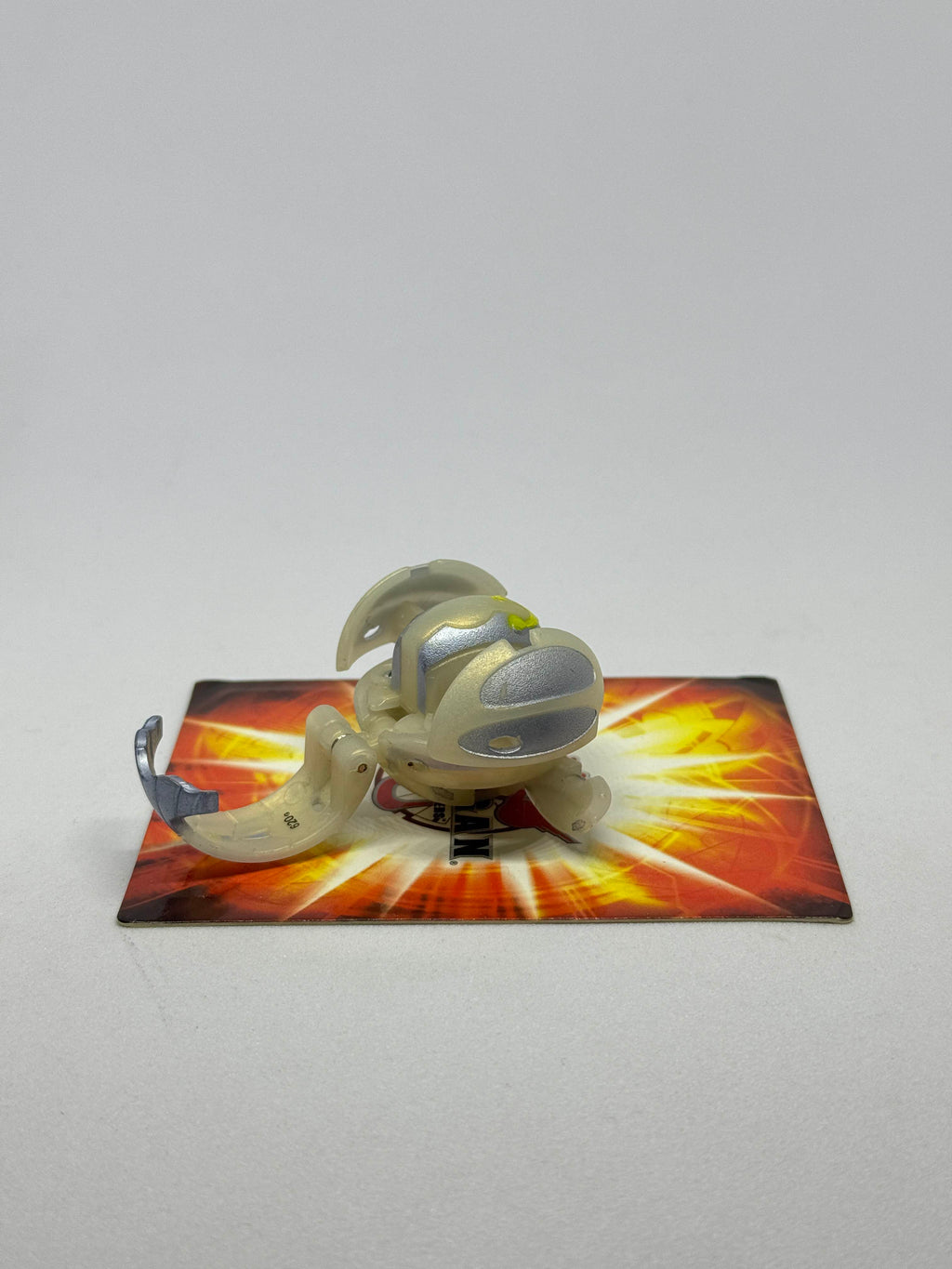 Bakugan BakuFrost Darkus Sirenoid