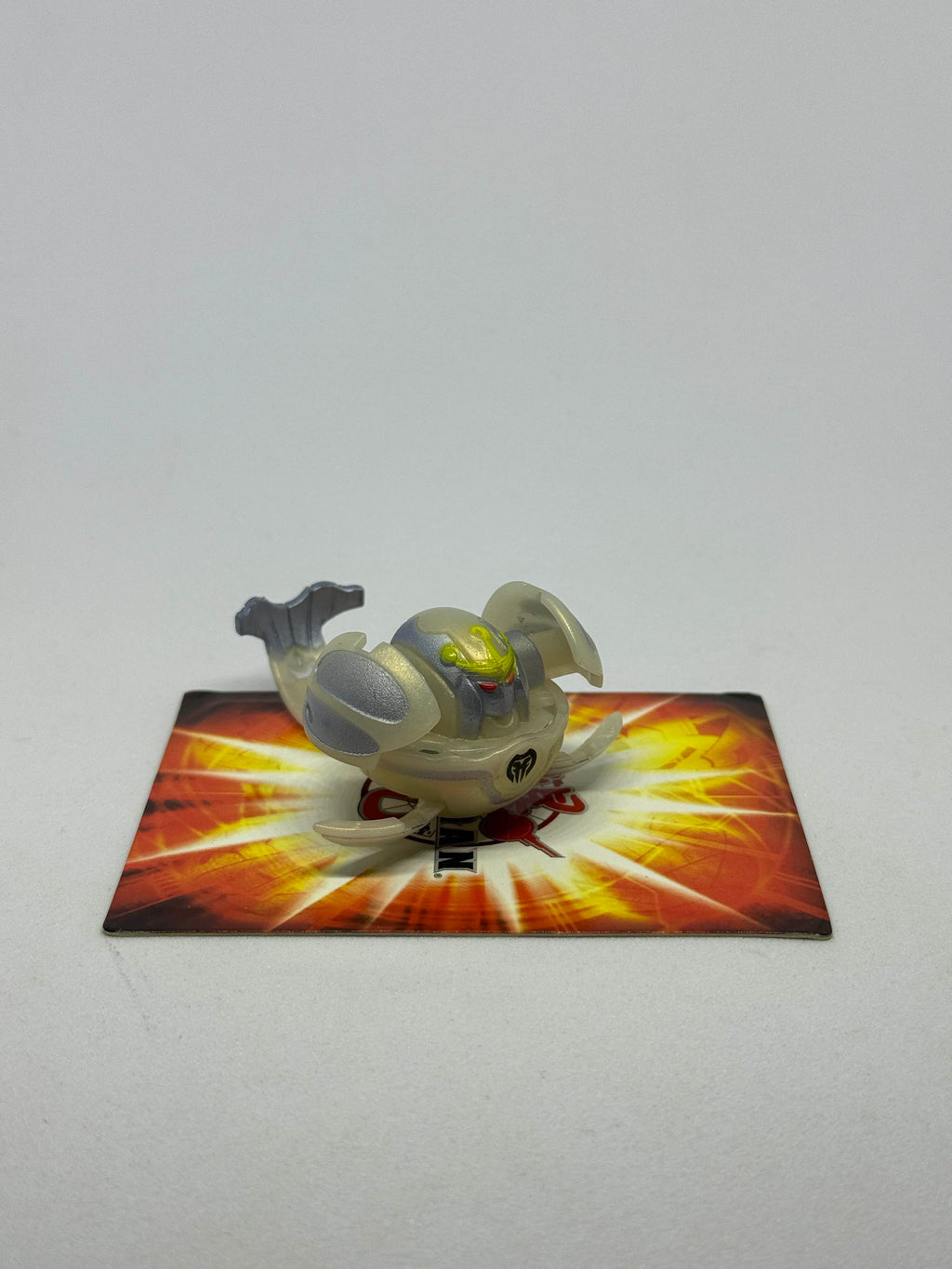 Bakugan BakuFrost Darkus Sirenoid