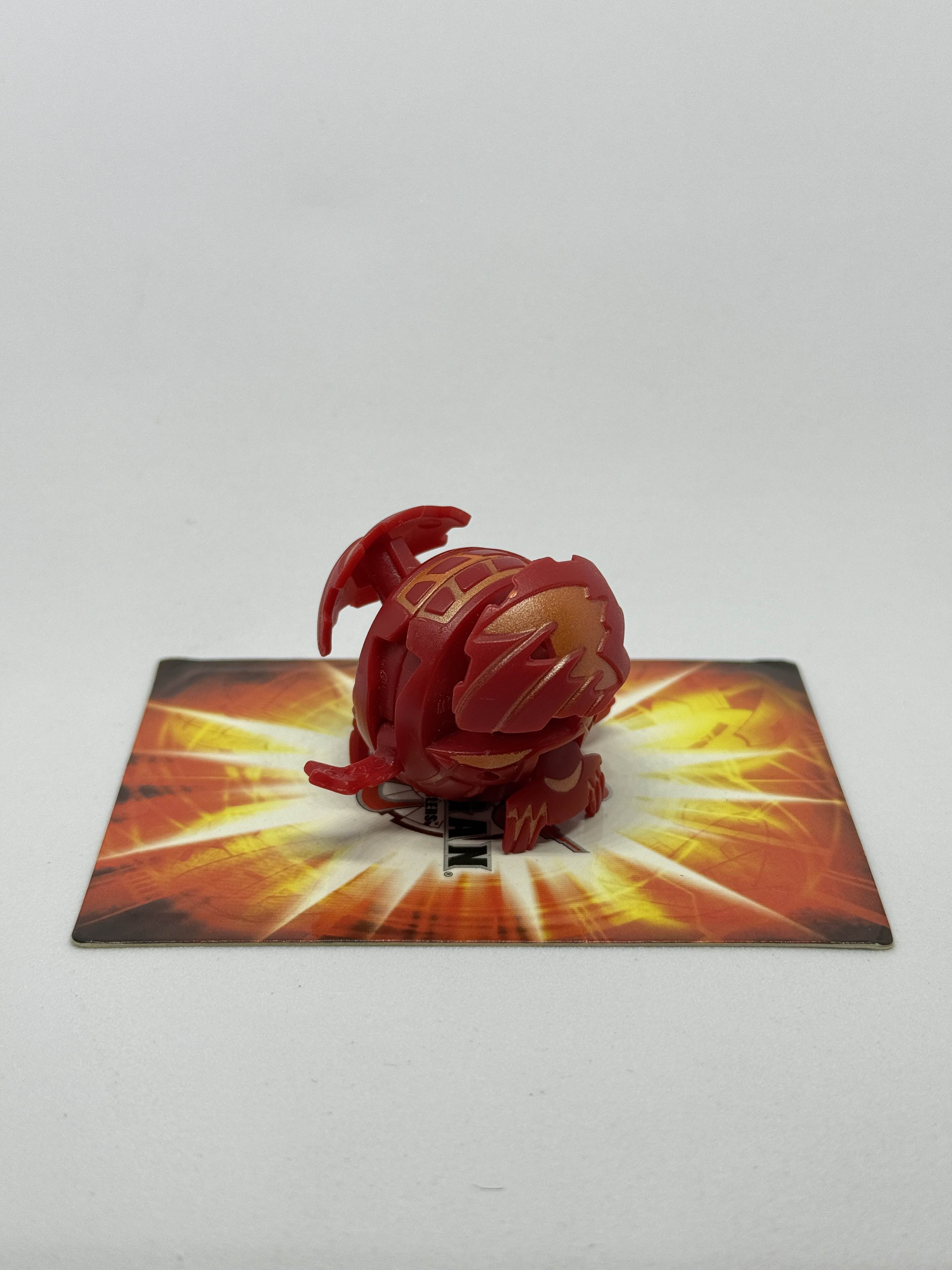 Bakugan Pyrus Manion