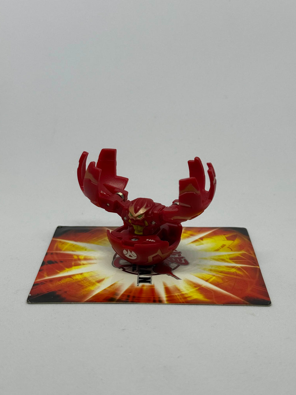 Bakugan Pyrus Fear Ripper